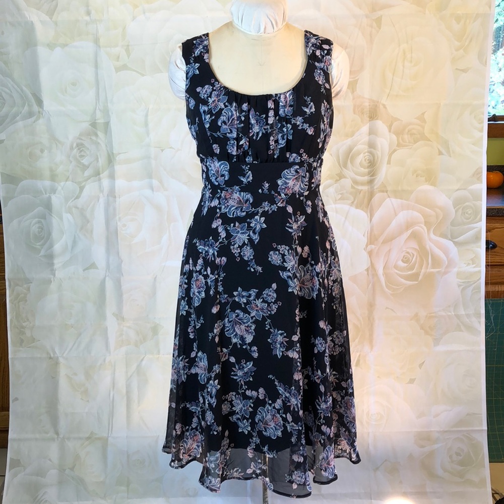 Roz & Ali floral dress empire waist 16